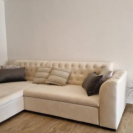 Dalmatianhome Apartmán *